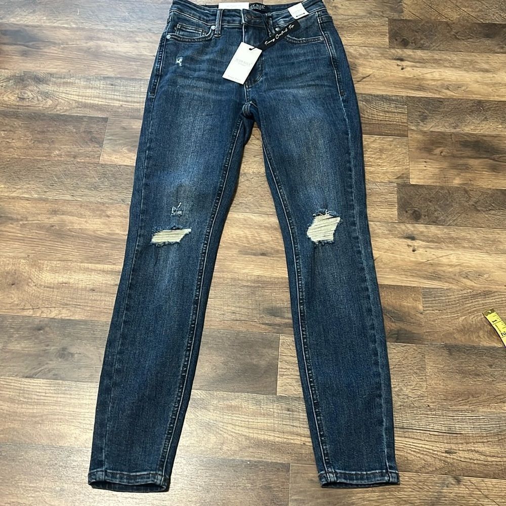 Judy Blue distressed mid rise skinny fit jeans size 1/25